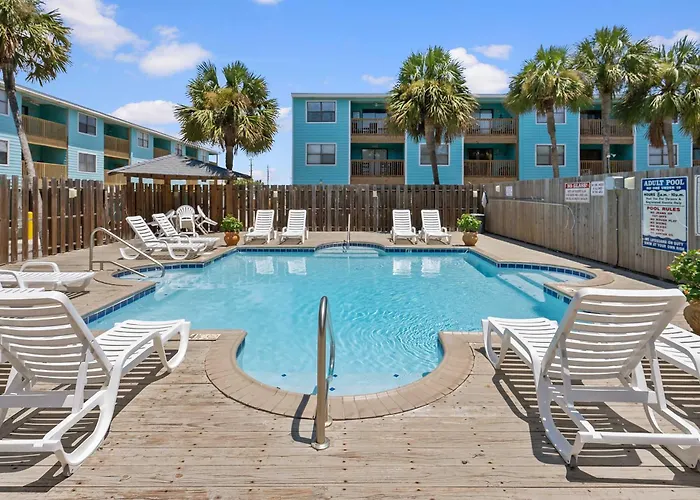 Holiday home Poolside With Access
